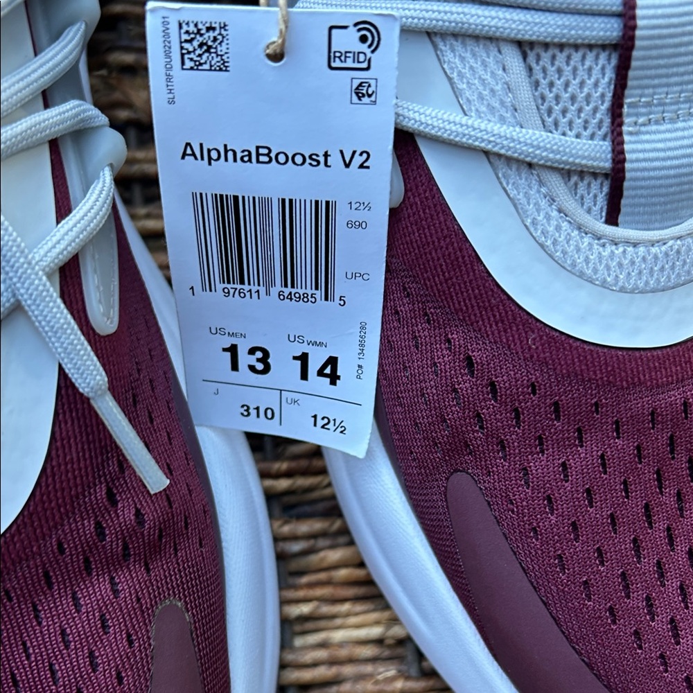 Texas A&M Athletic Sneakers Burgandy/Cool Grey Cloud White NEW - Picture 4 of 12